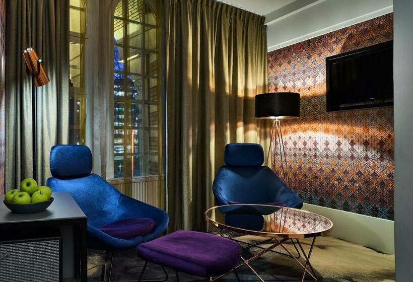 Номер Deluxe, Clayton Hotel Amsterdam American