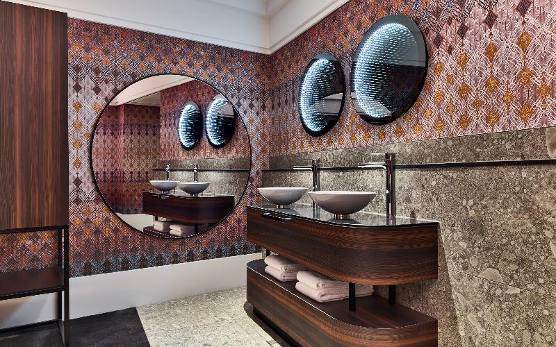Номер Deluxe, Clayton Hotel Amsterdam American