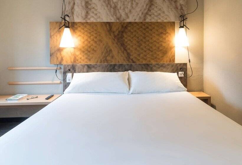 标准间带双人床, Ibis Tilburg
