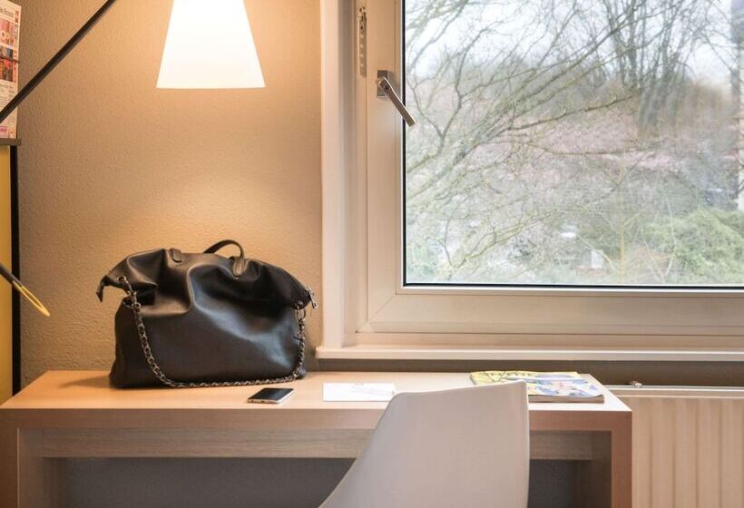 标准间, Ibis Tilburg