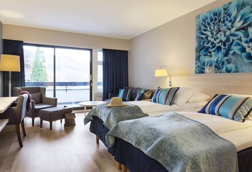 Номер Superior с Балконом, Scandic Sunnfjord Hotel & Spa