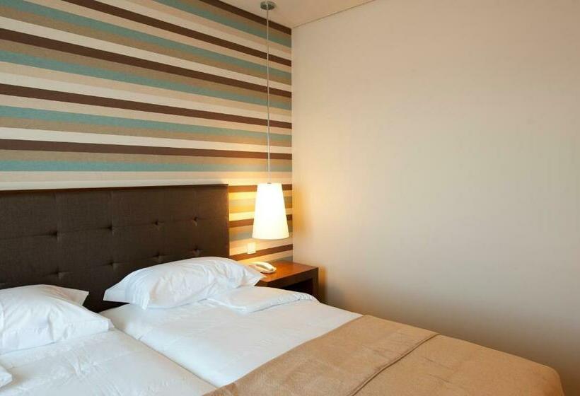 Семейный Номер, Grande Hotel De Luso