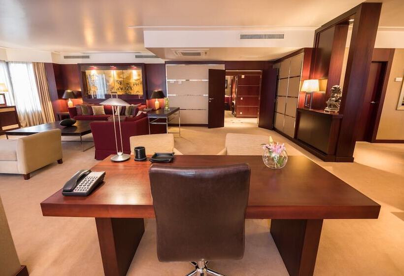 프레지덴셜 스위트, Crowne Plaza Porto, An Ihg