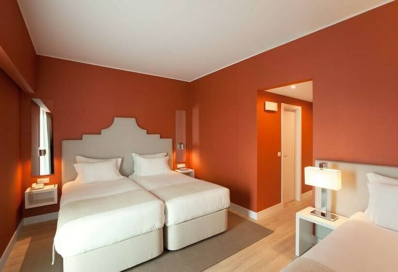 Habitación Triple Estándar, Lutecia Smart Design