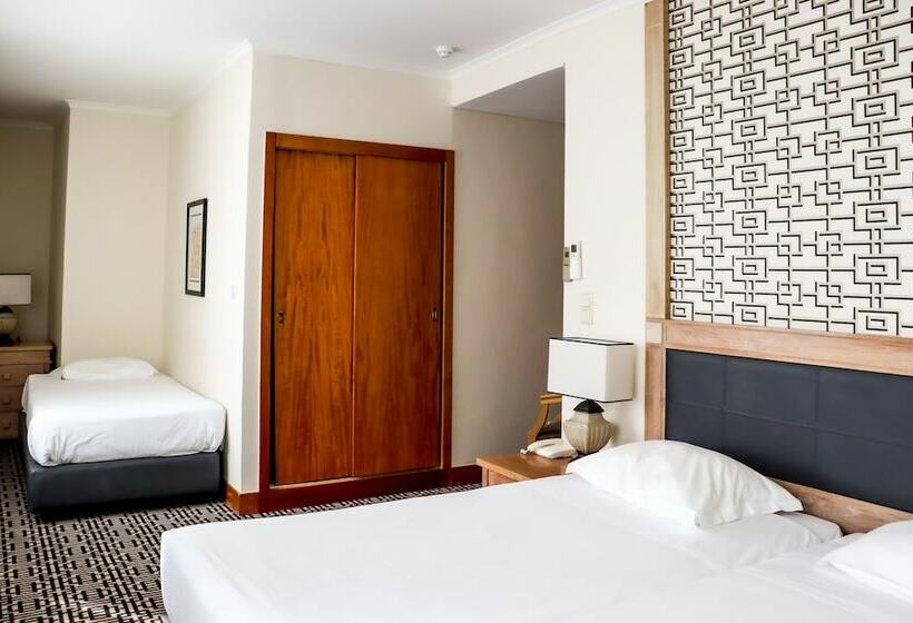Quarto Triplo Standart, Mundial