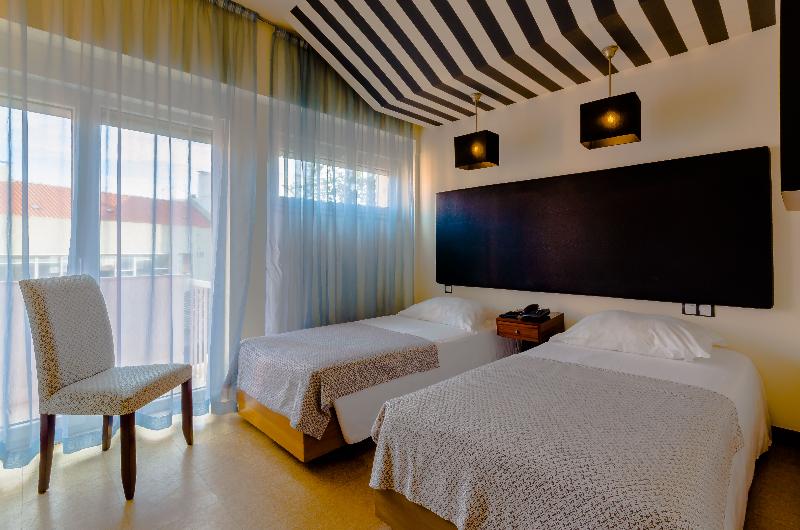 Quarto Estandar, Principe Real