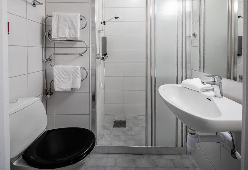 Номер Стандарт, First Hotel Royal