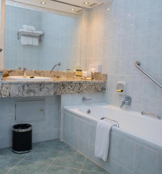 سوئیت با تخت بزرگ, Holiday Inn Mutare, An Ihg