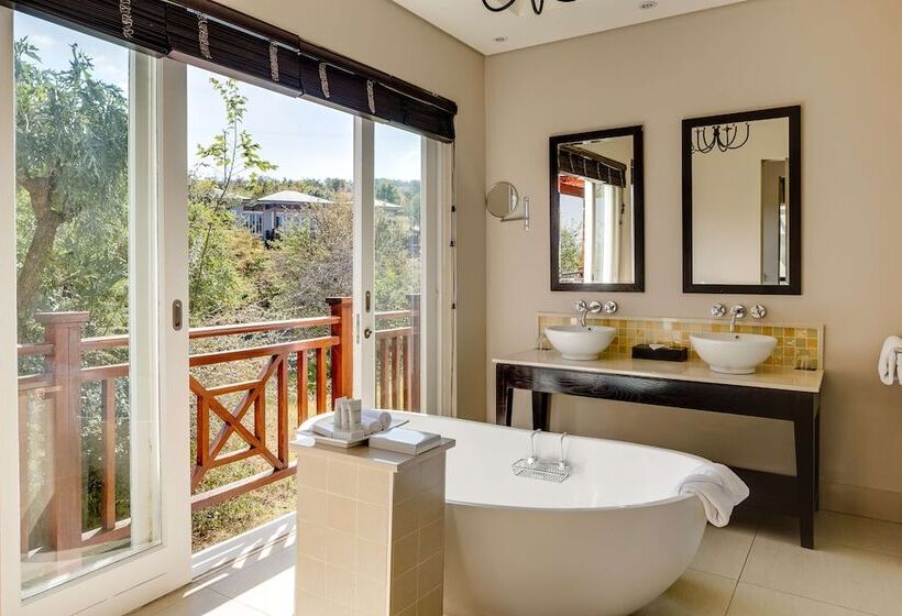 Люкс, Mount Grace Hotel & Spa