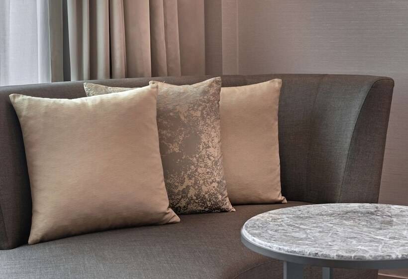 اتاق کلاب, Parkroyal On Beach Road, Singapore