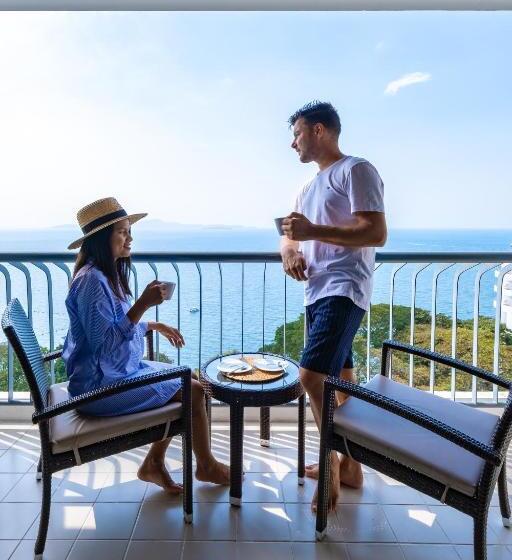 Номер Superior Вид на Море, Cosy Beach Hotel   Sha Extra Plus