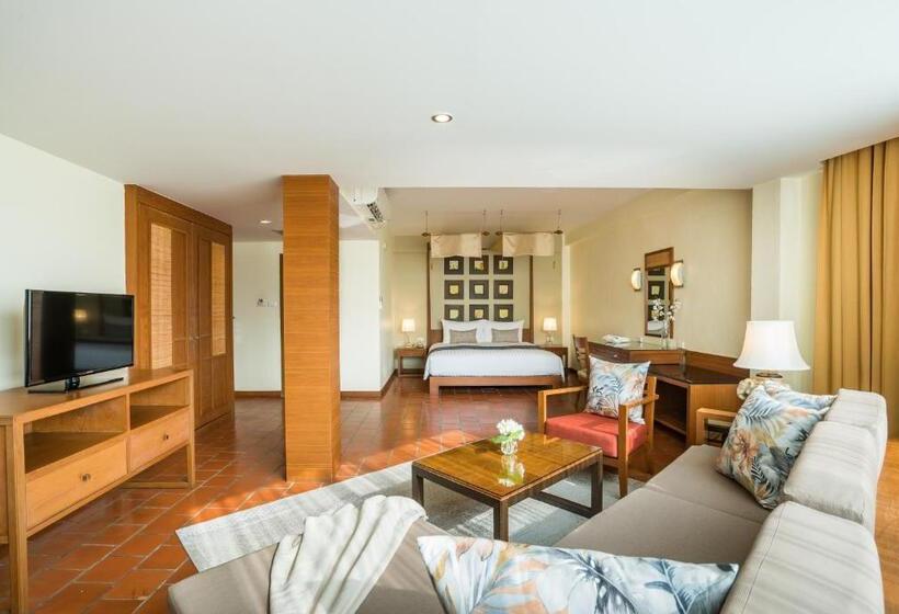 Люкс, Cosy Beach Hotel   Sha Extra Plus