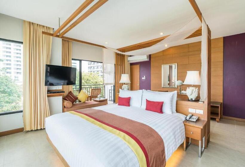 Люкс с Балконом, Cosy Beach Hotel   Sha Extra Plus