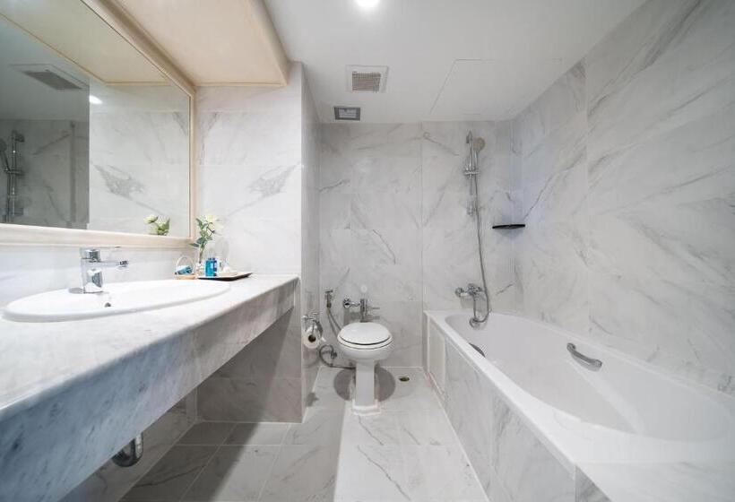 Quarto Deluxe Vista Mar, Cosy Beach Hotel   Sha Extra Plus