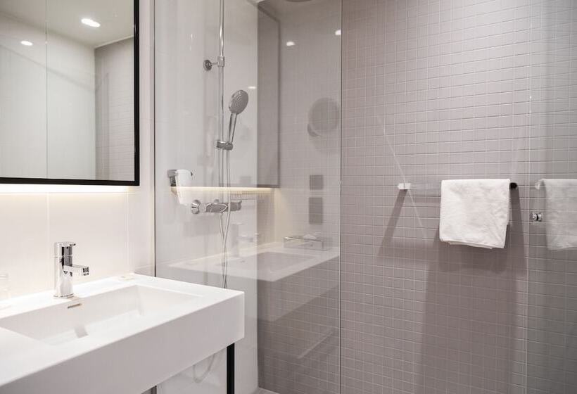 Номер Стандарт, Holiday Inn Helsinki   Expo, An Ihg