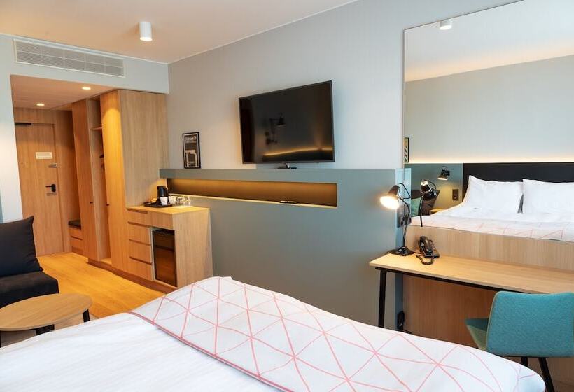 Номер Стандарт, Holiday Inn Helsinki   Expo, An Ihg