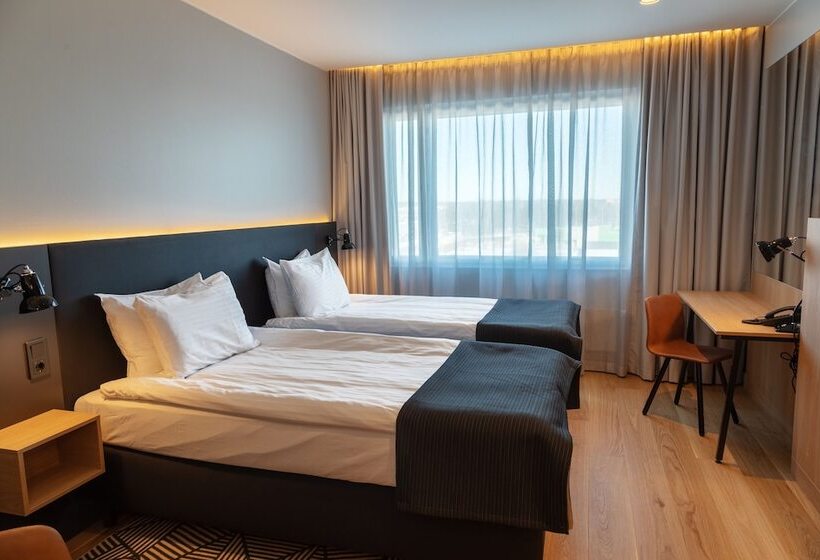 Номер Стандарт, Holiday Inn Helsinki   Expo, An Ihg