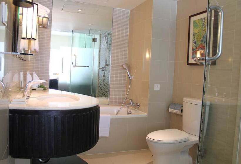 Номер Deluxe Вид на Сад, Pullman Phuket Karon Beach Resort