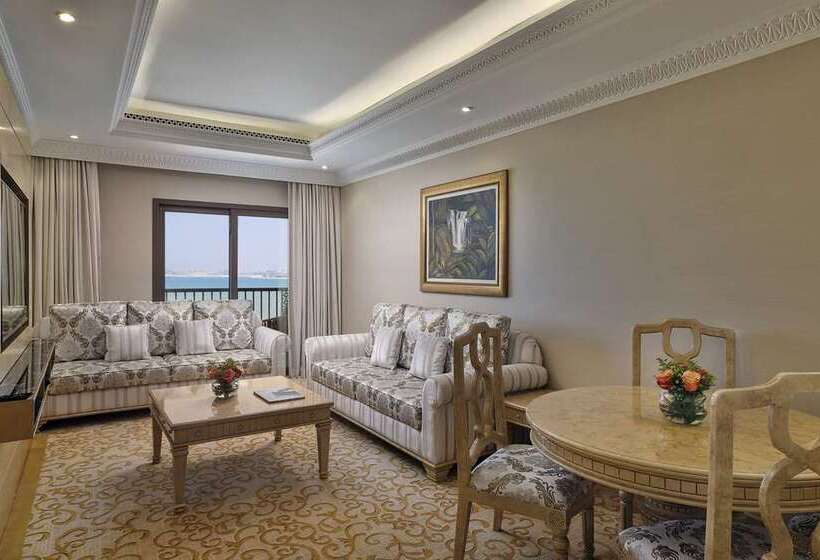 Номер Deluxe Кровать Кинг, Pullman Phuket Karon Beach Resort