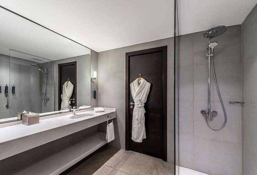 Полулюкс Вид на Море, Pullman Phuket Karon Beach Resort