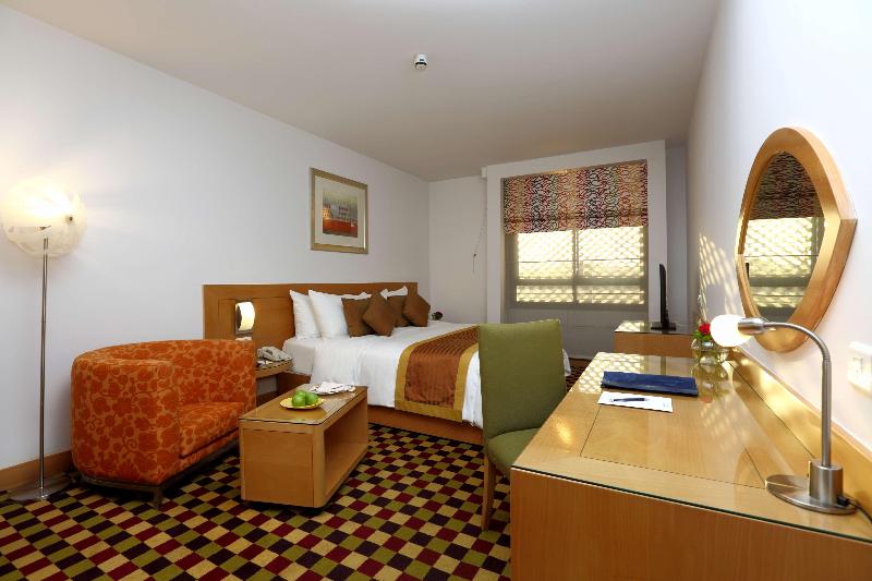 Номер Стандарт, Radisson Blu Hotel, Riyadh