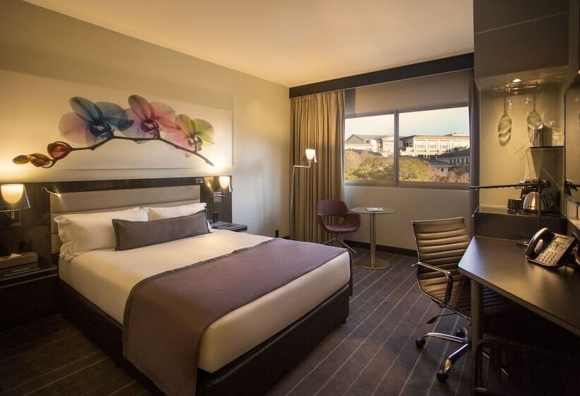 Номер Deluxe, The Maslow Hotel, Sandton