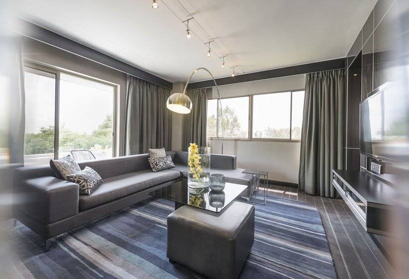 Президентский Люкс, The Maslow Hotel, Sandton