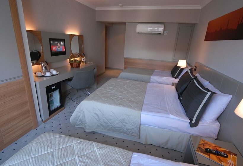 اتاق استاندارد سه نفره, Klas Hotel Istanbul Old City