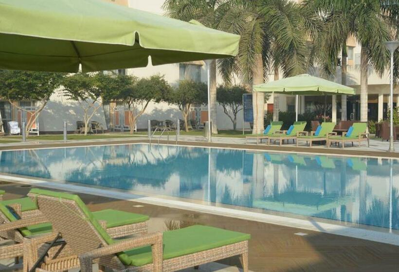 스탠다드 룸, Novotel Cairo Airport