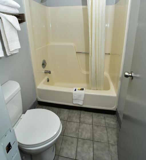 장애인을 위한 스탠다드 룸, Americas Best Value Inn Douglasville