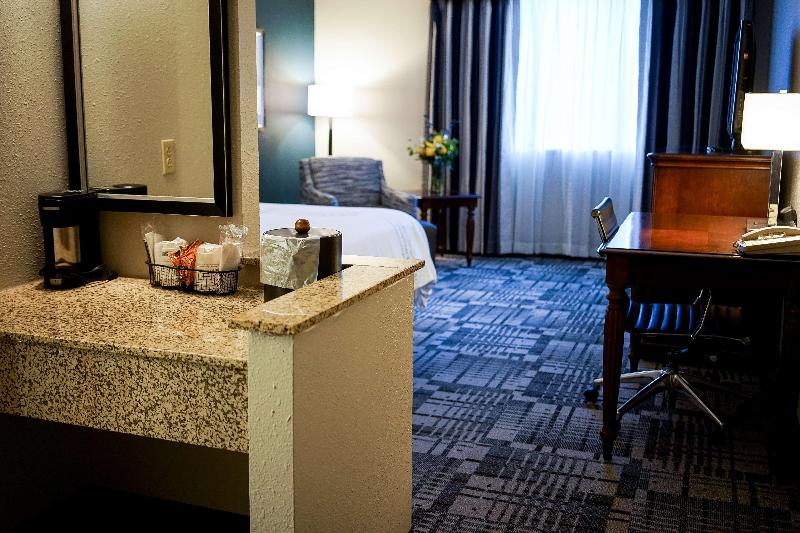 스탠다드 룸, Best Western Plus Dubuque Hotel And Conference Center