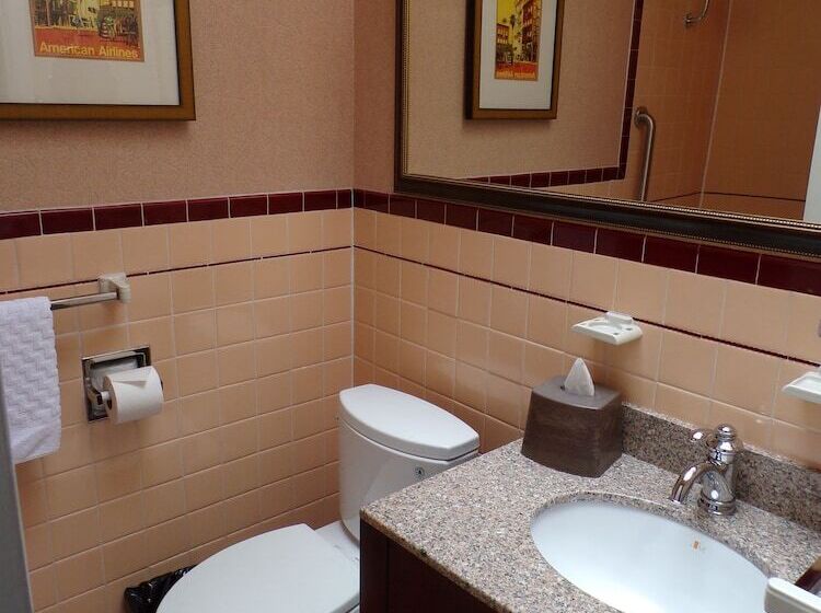 Junior Suite, Sfo El Rancho Inn Surestay Collection By Best Western