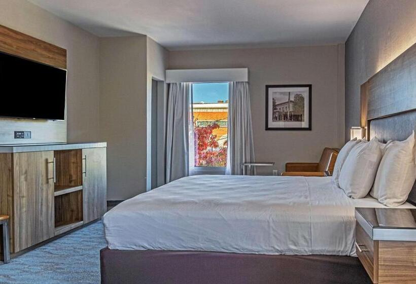 Номер Стандарт Кровать Кинг Адаптированный для Инвалидов, The Penn Stroud, Stroudsburg   Poconos, Ascend Hotel Collection
