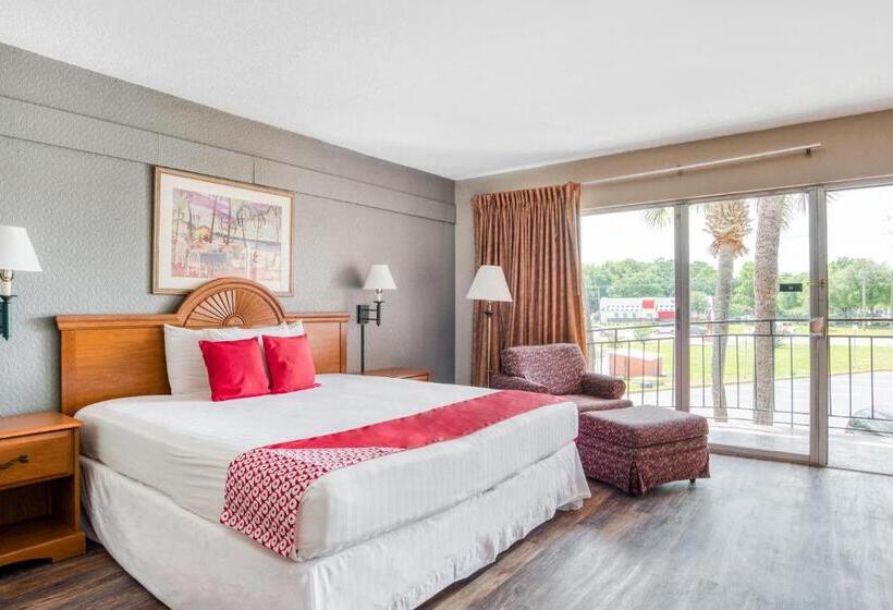 스탠다드 룸 킹사이즈 침대, OYO Hotel Mustang Silverspring FL