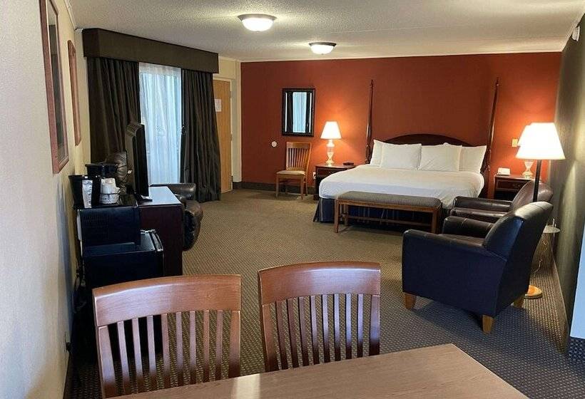 Люкс Адаптированный для Инвалидов, Crossroads Hotel And Event Center