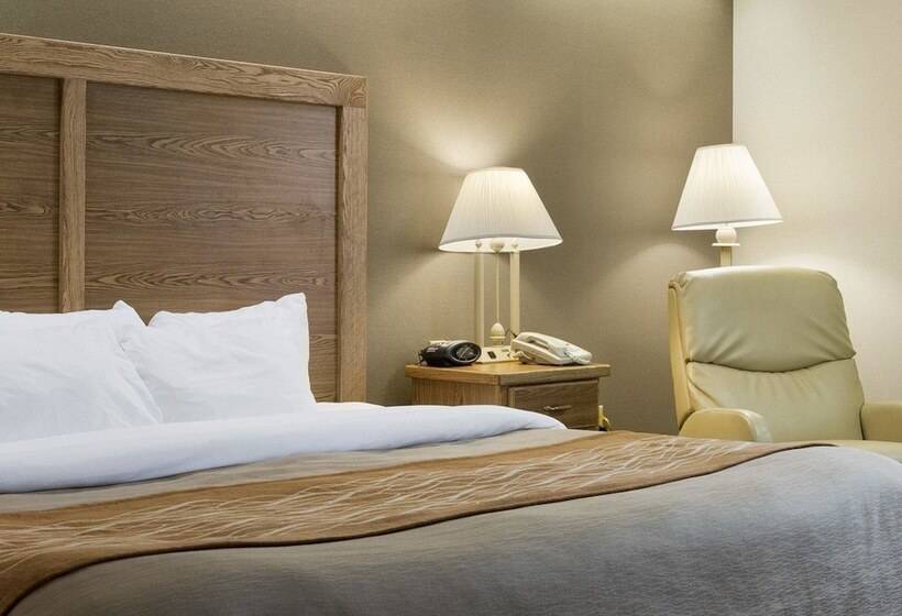 Люкс, Quality Inn Bismarck I 94