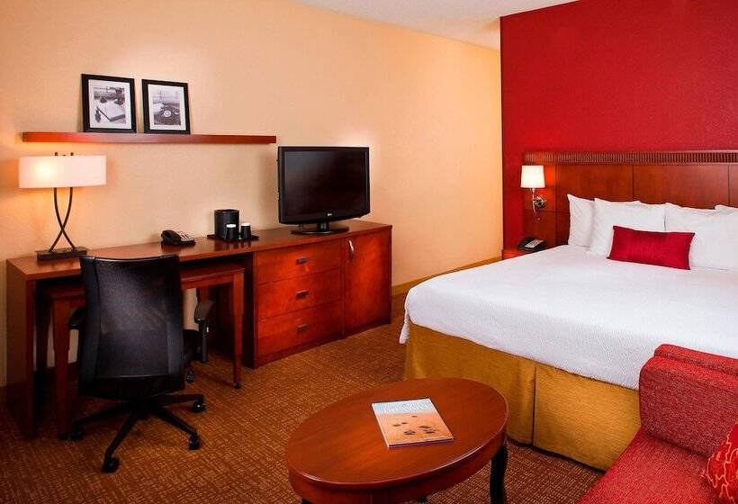 스위트, Courtyard Melbourne West