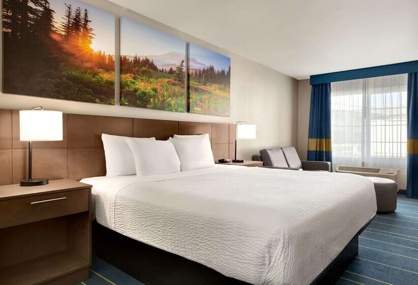 Chambre Deluxe, Days Inn & Suites By Wyndham Anaheim At Disneyland Park