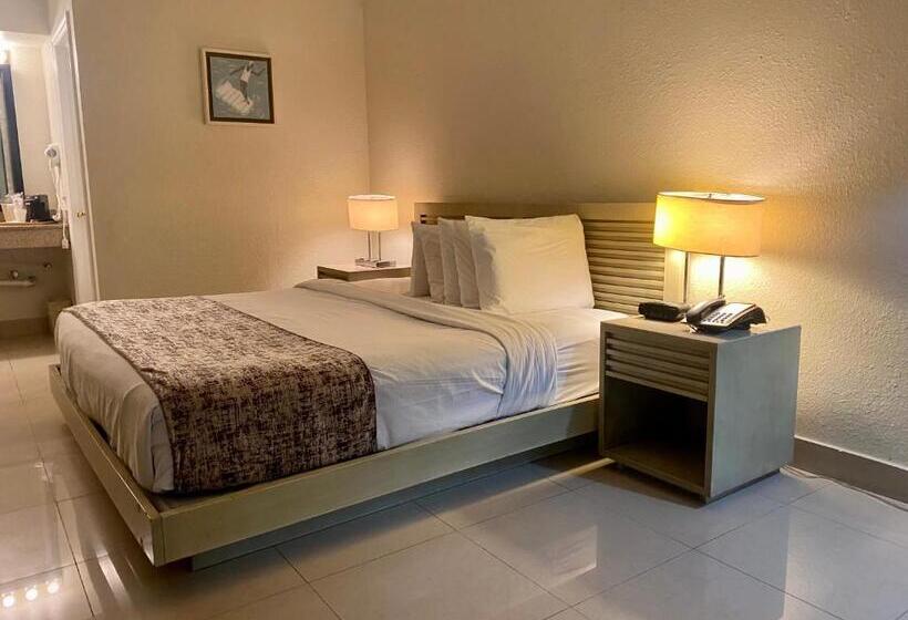 חדר דחוקס עם מיטת קינג, Garden Inn Homestead/everglades/gateway To Keys