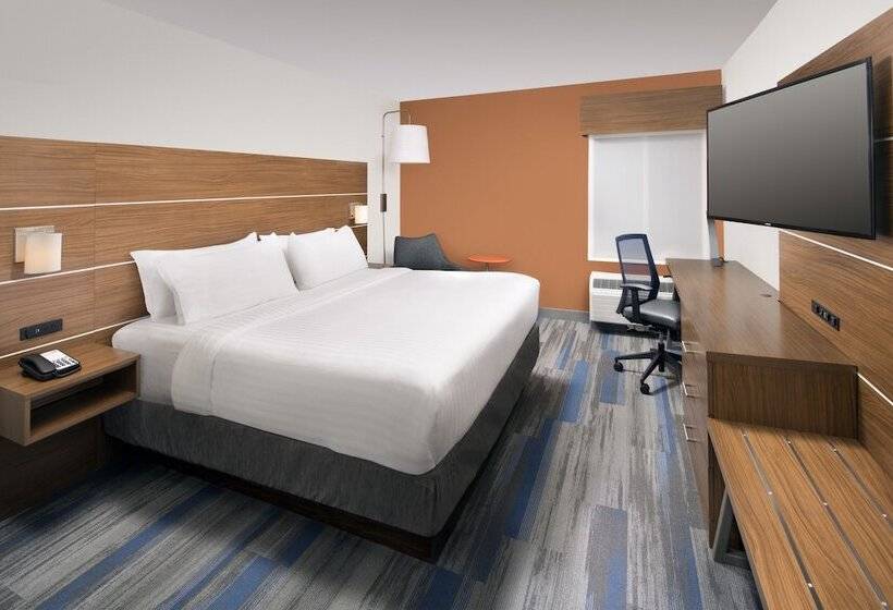 장애인을 위한 스위트, Holiday Inn Express & Suites College Park   University Area, An Ihg