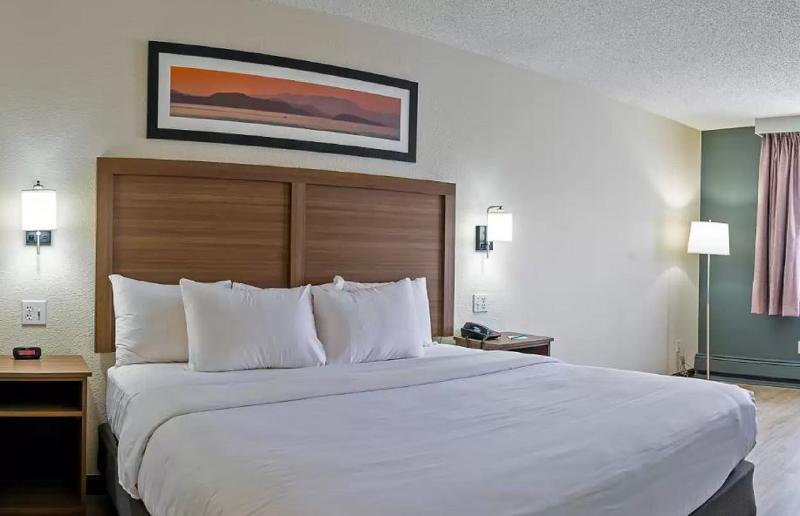 장애인을 위한 킹사이즈 침대 스탠다드 룸, Quality Inn Milansandusky