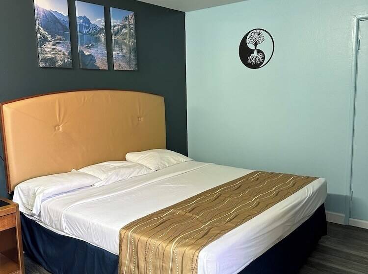 스탠다드 룸, Travel Inn & Suites