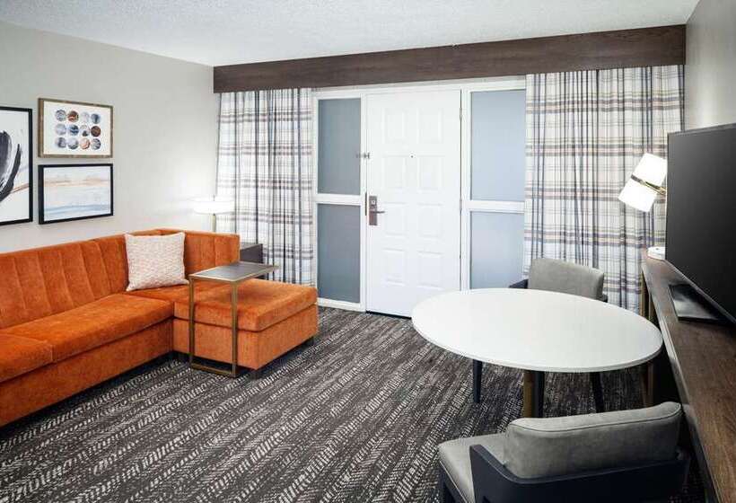 스탠다드 룸, Embassy Suites Hotel Birmingham
