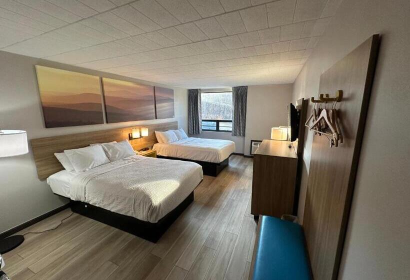 Номер Стандарт 2 Двуспальные Кровати, Days Inn By Wyndham Liberty