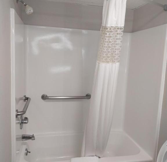 Номер Стандарт Адаптированный для Инвалидов, Days Inn By Wyndham Vineland