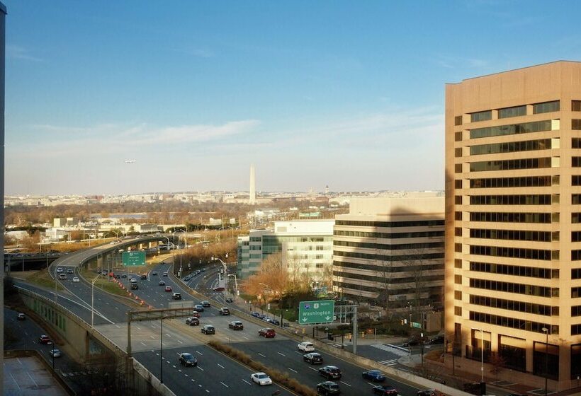 전망 스위트, Embassy Suites By Hilton Crystal City National Airport