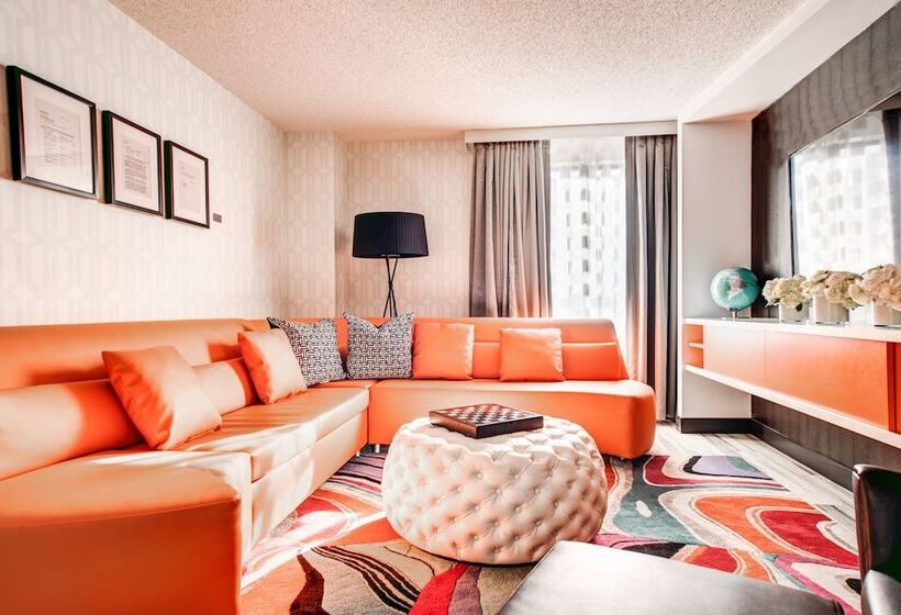 Полулюкс, The Curtis Denver  A Doubletree By Hilton