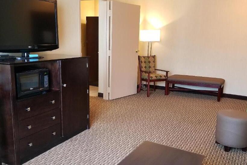 Люкс Кровать Кинг, Best Western Watertown/fort Drum