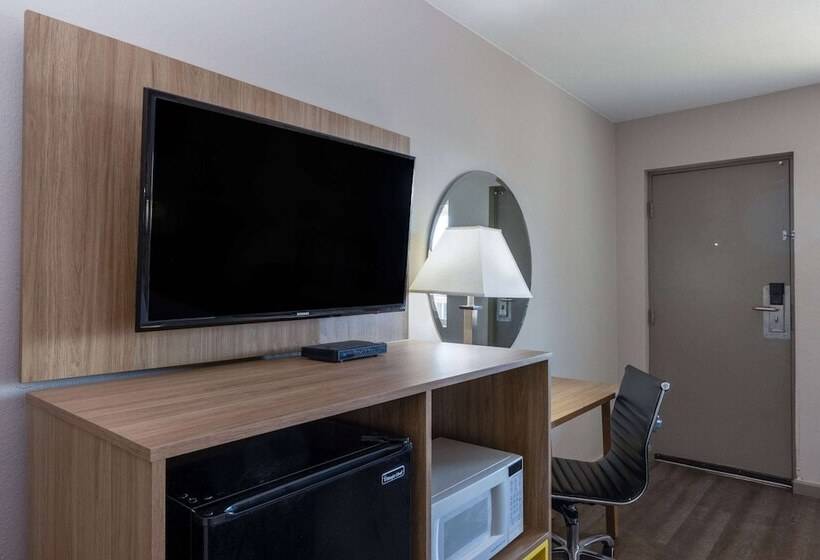 Номер Стандарт 2 Двуспальные Кровати, Days Inn By Wyndham Roswell