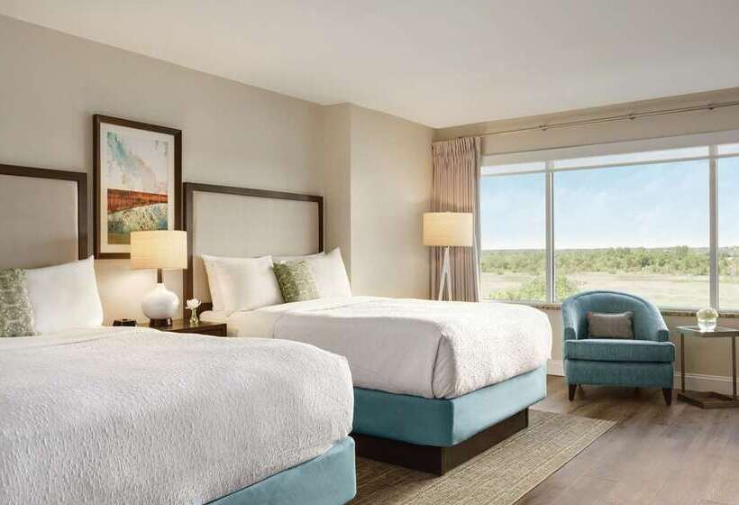 Номер Стандарт 2 Двуспальные Кровати, Hilton Charlotte University Place